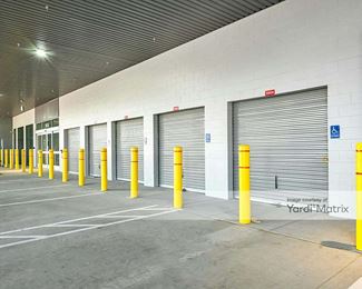 Photo 4 of CubeSmart Self Storage - 1934 West 34th Street, Houston, TX