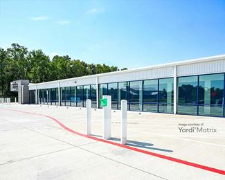 Photo 2 of Right Move Storage - 11110 Hufsmith Road, Tomball, TX