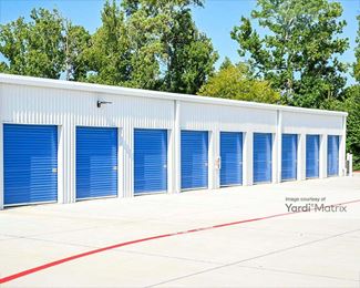 Photo 3 of Right Move Storage - 11110 Hufsmith Road, Tomball, TX