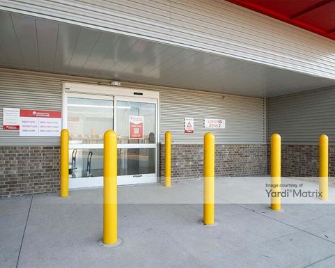 Photo 5 of 10 Federal Self Storage - 3946 Paul Meador Road, Lake Worth, TX