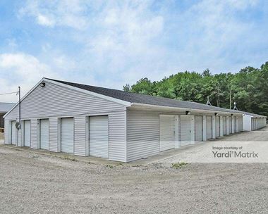 Storage Units for Rent available at 1545 Pine Grove Rd SE, Crystal, MI 48818