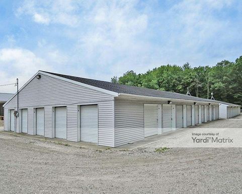 Photo 3 of Pine Grove Storage - 1545 Pine Grove Rd SE, Crystal, MI
