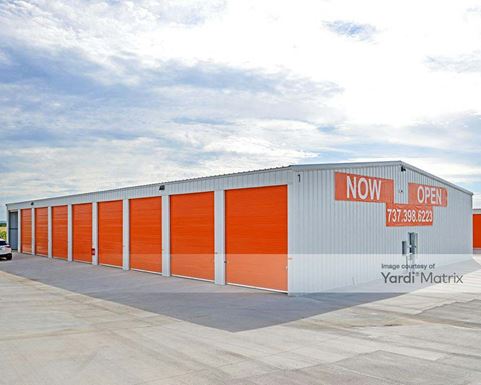 Photo 3 of Spicewood 71 Self Storage - 7400 East Highway 71, Spicewood, TX